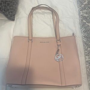 Michael Kors Tote